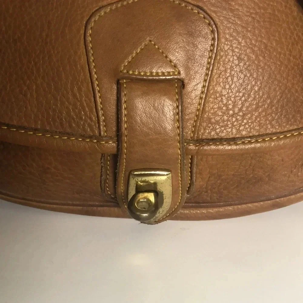 DOONEY & BOURKE Vintage Leather Bag - Picture 2 of 10